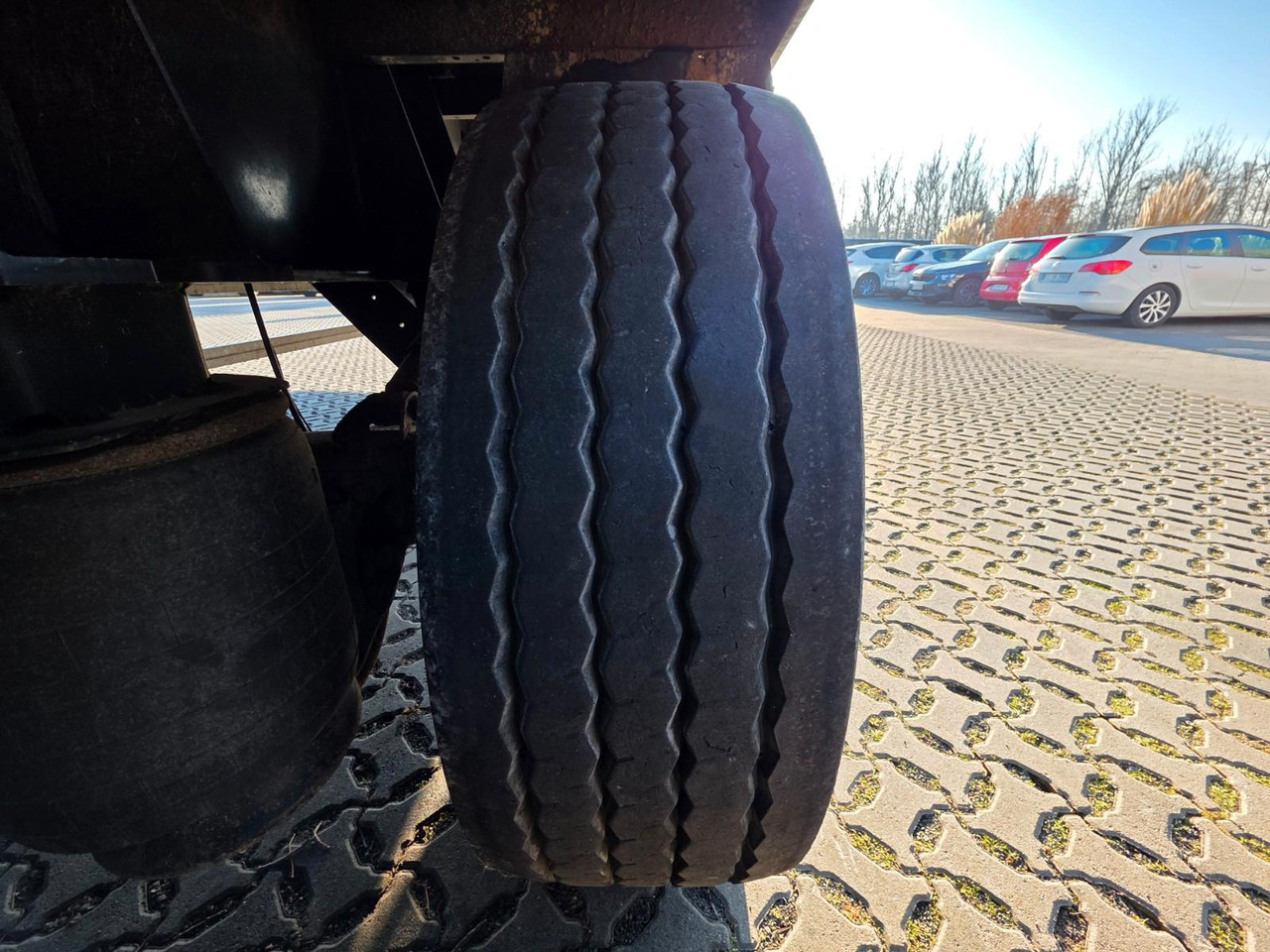 Для перевозки напитков System Trailer PRSSL-24-1TRI / Ladebordwand: фото 41