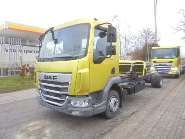 DAF XB 230 UNUSED DEMO - Грузовик-шасси: фото 1 DAF XB 230 UNUSED DEMO - Грузовик-шасси: фото 1