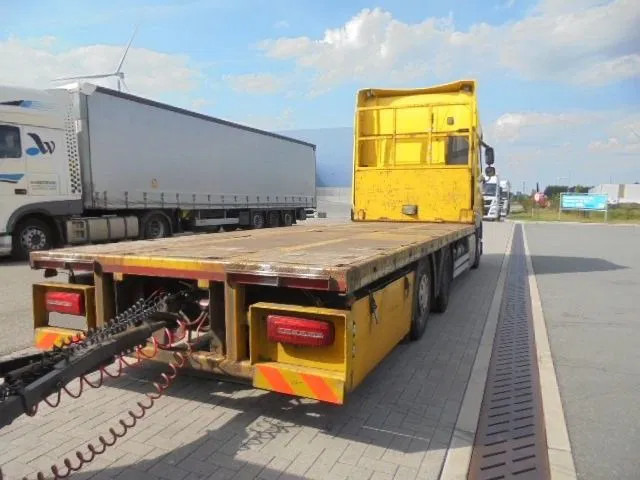 DAF XF 510 FAR 6X2 - Грузовик бортовой/ Платформа: фото 3 DAF XF 510 FAR 6X2 - Грузовик бортовой/ Платформа: фото 3