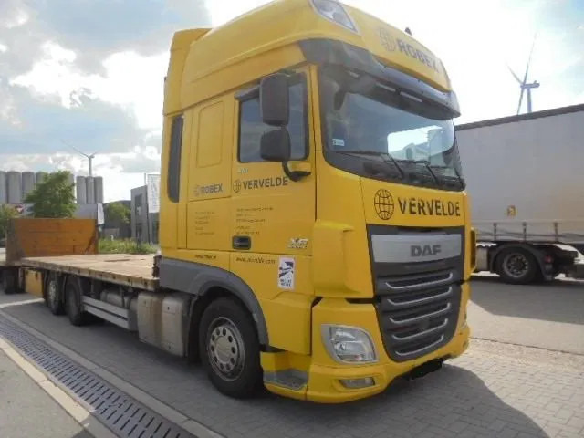 DAF XF 510 FAR 6X2 - Грузовик бортовой/ Платформа: фото 2 DAF XF 510 FAR 6X2 - Грузовик бортовой/ Платформа: фото 2