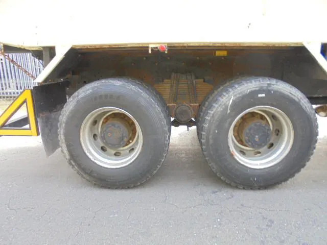 Самосвал Diversen FOTON DAIMLER TX 3234 6X4 FOTON DAIMLER TX 3234 6X4: фото 7