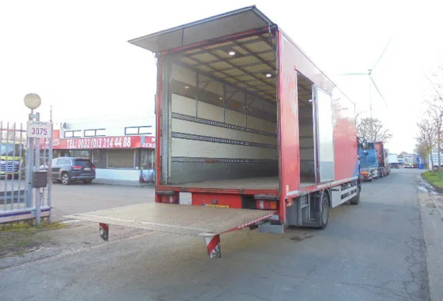 MAN TGM 12-250 - Грузовик с закрытым кузовом: фото 4 MAN TGM 12-250 - Грузовик с закрытым кузовом: фото 4