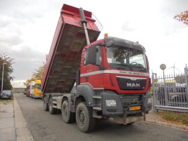 MAN TGS 41.440 8X8 NL TRUCK MANUAL GEARBOX - Самосвал: фото 3 MAN TGS 41.440 8X8 NL TRUCK MANUAL GEARBOX - Самосвал: фото 3