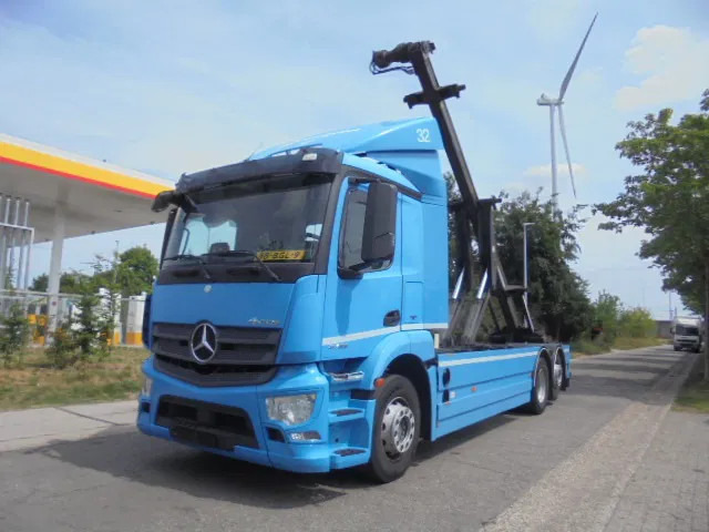 Mercedes-Benz Antos 2733 - Тросовый мультилифт: фото 1 Mercedes-Benz Antos 2733 - Тросовый мультилифт: фото 1