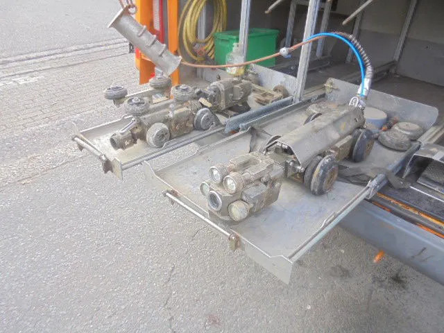 Mercedes-Benz Sprinter 413 RIOOL CAMERA - Ассенизатор: фото 3 Mercedes-Benz Sprinter 413 RIOOL CAMERA - Ассенизатор: фото 3