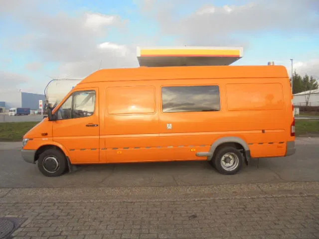 Mercedes-Benz Sprinter 413 RIOOL CAMERA - Ассенизатор: фото 4 Mercedes-Benz Sprinter 413 RIOOL CAMERA - Ассенизатор: фото 4