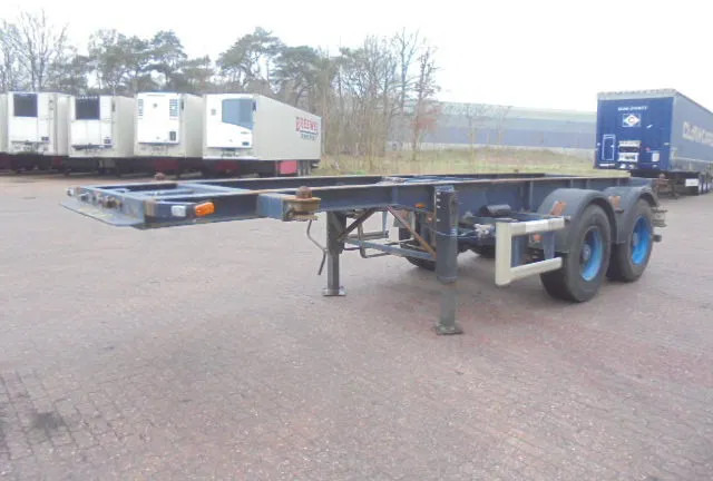 Renders ROC 12.18 20FT - Полуприцеп-контейнеровоз/ Сменный кузов: фото 1 Renders ROC 12.18 20FT - Полуприцеп-контейнеровоз/ Сменный кузов: фото 1