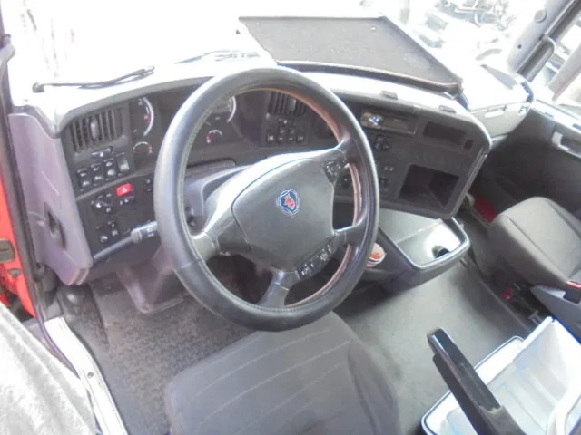 Грузовик с закрытым кузовом Scania R400 6X2 VOLUME COMBI + RETARDER: фото 7 Грузовик с закрытым кузовом Scania R400 6X2 VOLUME COMBI + RETARDER: фото 7
