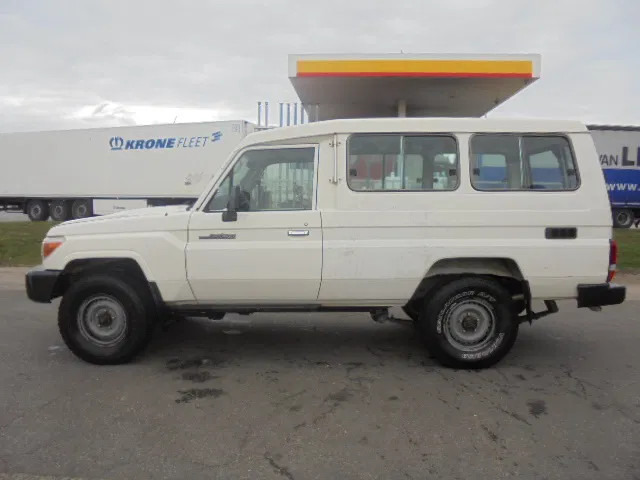 Пикап Toyota Land Cruiser HZJ76 + HZJ78L + PICKUP 4WD EXPORT OUT EU ONLY: фото 11