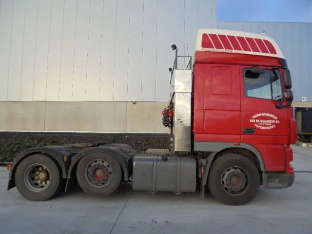 DAF XF 105 SUPER-SPACE 460 6X2 - Тягач: фото 4 DAF XF 105 SUPER-SPACE 460 6X2 - Тягач: фото 4