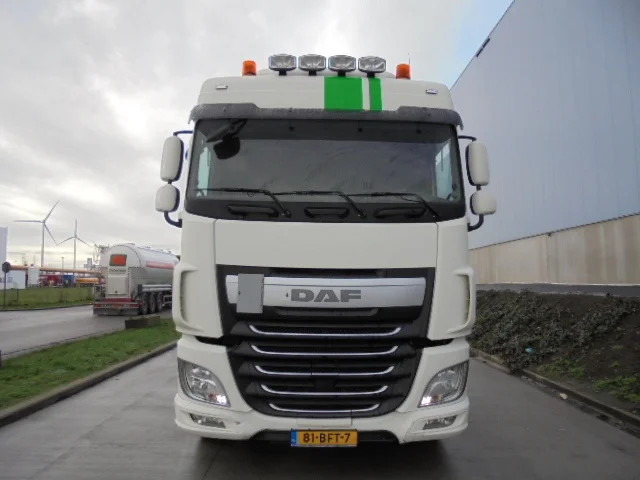 DAF XF 440 - Тягач: фото 2 DAF XF 440 - Тягач: фото 2
