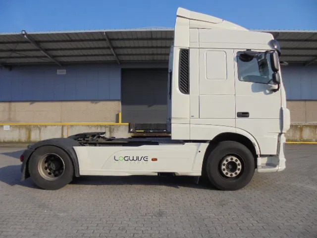 DAF XF 450 - Тягач: фото 4 DAF XF 450 - Тягач: фото 4