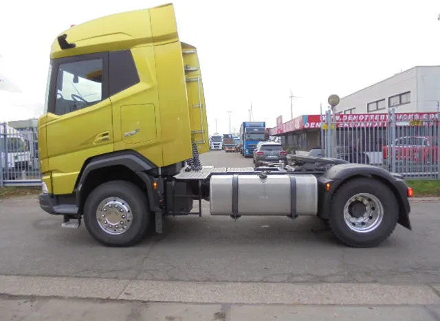 DAF XFC 530 FT DEMO KIEPHYDROLIEK MET FABRIEKS GARANTIE - Тягач: фото 2 DAF XFC 530 FT DEMO KIEPHYDROLIEK MET FABRIEKS GARANTIE - Тягач: фото 2