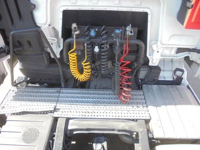 Тягач MAN TGS 320 LX: фото 7