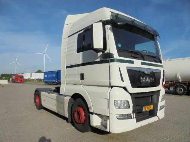 MAN TGX 18.400 - Тягач: фото 3 MAN TGX 18.400 - Тягач: фото 3