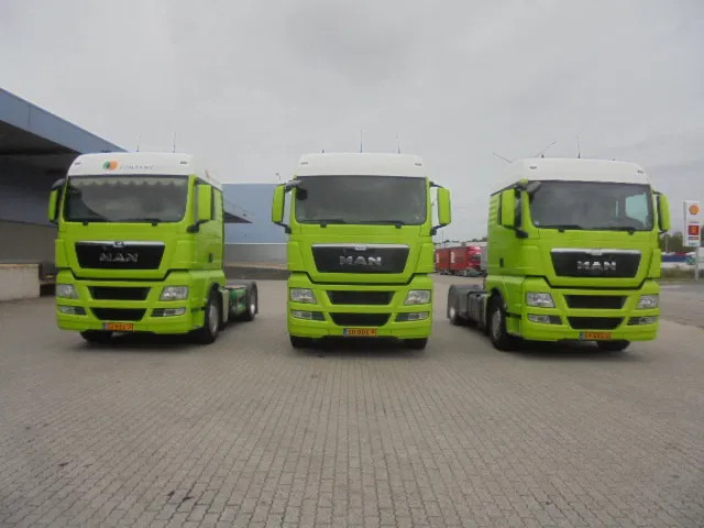 MAN TGX 18.400 COMPRESSOR + HYDRO NL TRUCK - Тягач: фото 2 MAN TGX 18.400 COMPRESSOR + HYDRO NL TRUCK - Тягач: фото 2