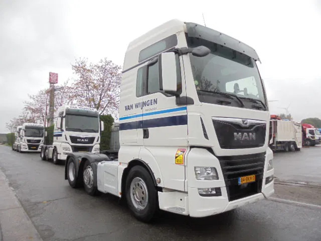 MAN TGX 26.500 XXL 6X2 NEW TYPE TACHO - Тягач: фото 3 MAN TGX 26.500 XXL 6X2 NEW TYPE TACHO - Тягач: фото 3