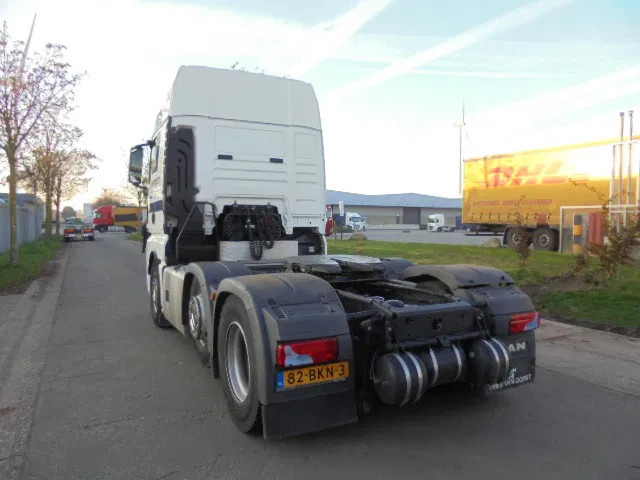 MAN TGX 26.500 XXL 6X2 NEW TYPE TACHO - Тягач: фото 3 MAN TGX 26.500 XXL 6X2 NEW TYPE TACHO - Тягач: фото 3