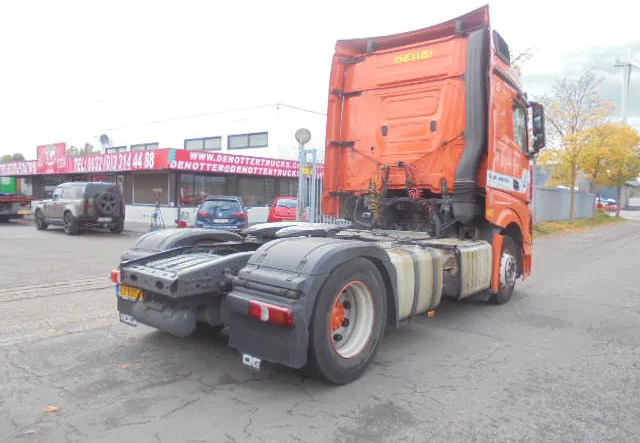 Mercedes-Benz Actros 1842 APK 06-2026 - Тягач: фото 5 Mercedes-Benz Actros 1842 APK 06-2026 - Тягач: фото 5