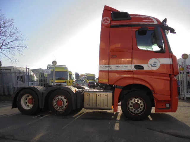 Mercedes-Benz Actros 2645 EUR6 6X2 - Тягач: фото 4 Mercedes-Benz Actros 2645 EUR6 6X2 - Тягач: фото 4