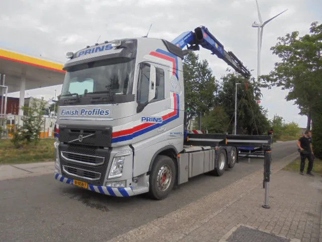 Volvo FH 420 6X2 NL TRUCK - Тягач: фото 1 Volvo FH 420 6X2 NL TRUCK - Тягач: фото 1
