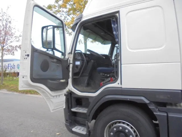 Volvo FM 400 GLOBETROTTER ADR NL TRUCK +TANK TRAILER - Тягач: фото 5 Volvo FM 400 GLOBETROTTER ADR NL TRUCK +TANK TRAILER - Тягач: фото 5