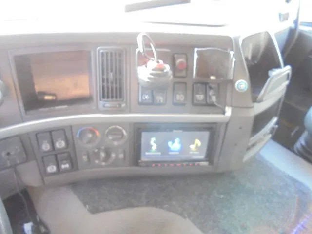 Автовоз Volvo FM 330 KAESBOHRER METAGO NL TRUCK: фото 9 Автовоз Volvo FM 330 KAESBOHRER METAGO NL TRUCK: фото 9