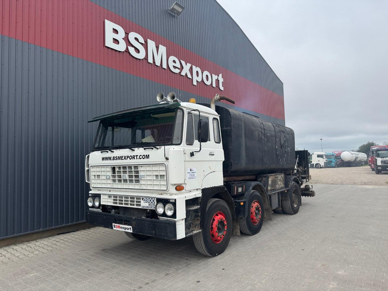 DAF 2800 - Грузовик-цистерна: фото 1 DAF 2800 - Грузовик-цистерна: фото 1