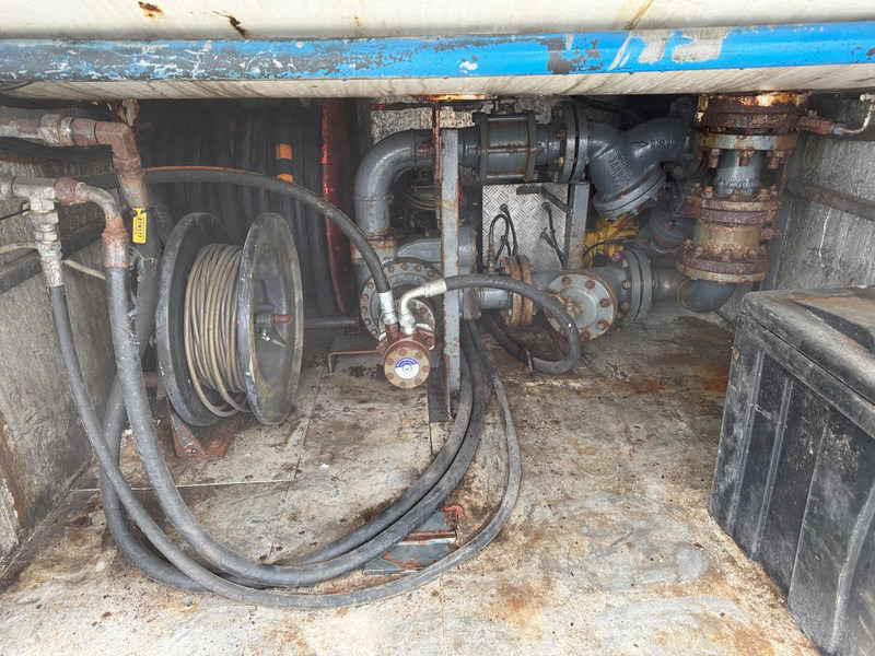 Полуприцеп для транспортировки газа ROBINE BARNEUD, 47781 liter + meter + pump: фото 7
