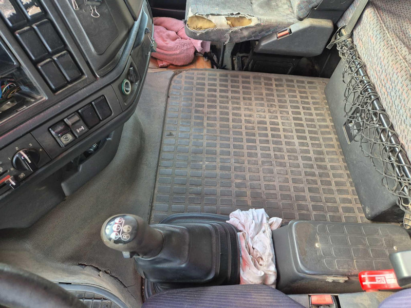 Тягач Volvo Fh12.420: фото 16