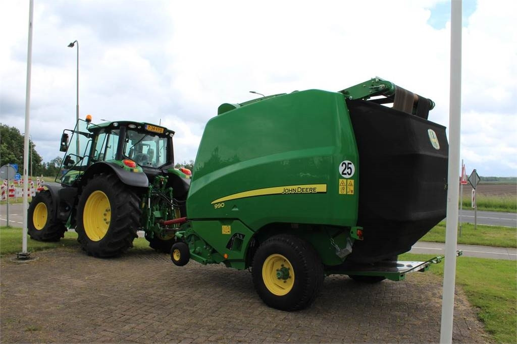 John Deere 990 - Пресс-подборщик рулонный: фото 1 John Deere 990 - Пресс-подборщик рулонный: фото 1
