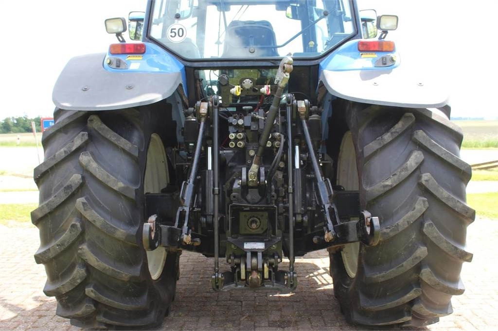 New Holland TM175 - Трактор: фото 5 New Holland TM175 - Трактор: фото 5