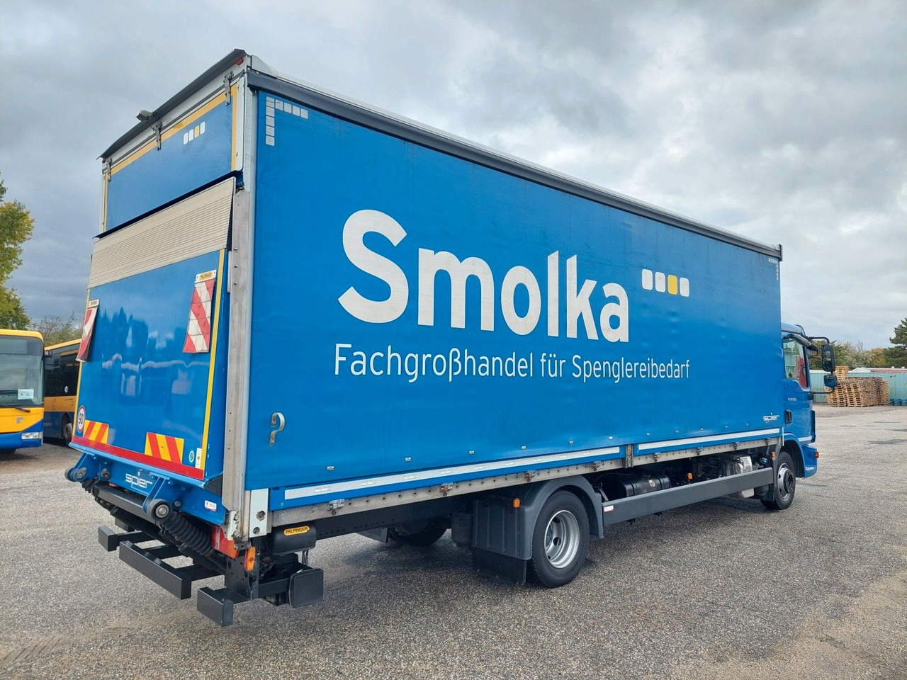 MAN TGL 12.250 BL 4x2 - Тентованный грузовик: фото 4 MAN TGL 12.250 BL 4x2 - Тентованный грузовик: фото 4