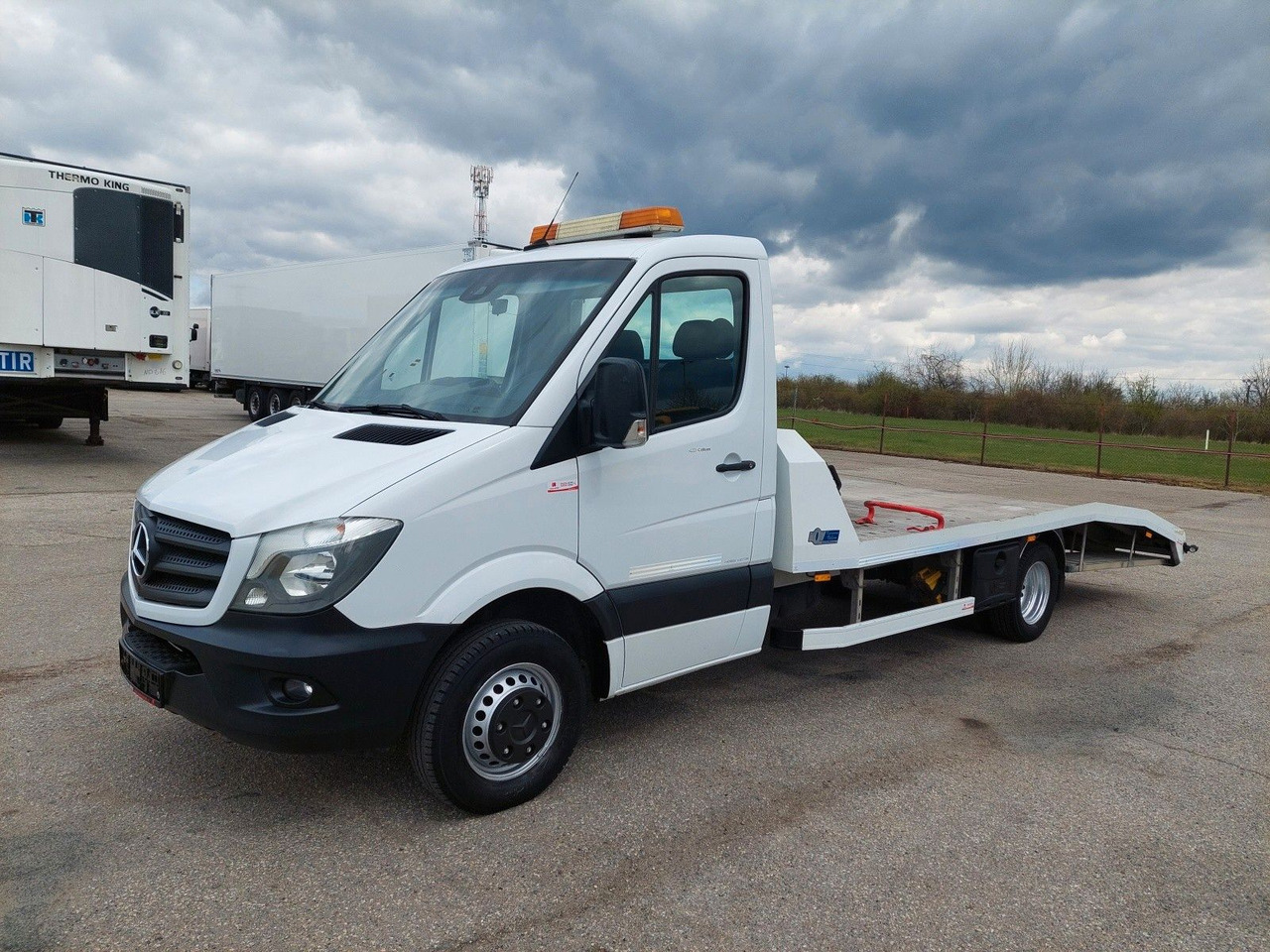 Mercedes-Benz Sprinter II 519 CDI - Эвакуатор: фото 1 Mercedes-Benz Sprinter II 519 CDI - Эвакуатор: фото 1