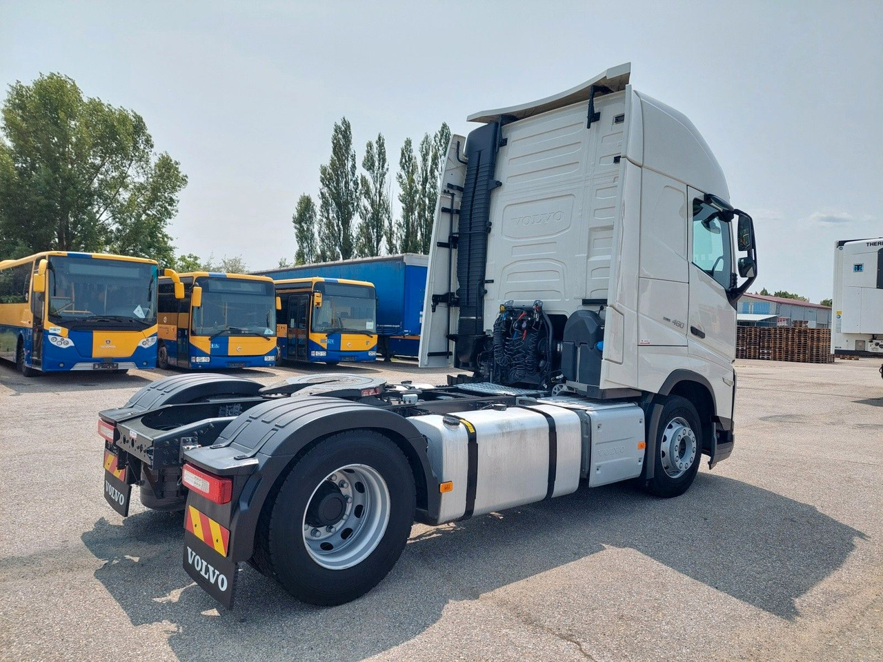 Volvo FH 13 Globetrotter XL 460 I-SAVE - Тягач: фото 4 Volvo FH 13 Globetrotter XL 460 I-SAVE - Тягач: фото 4