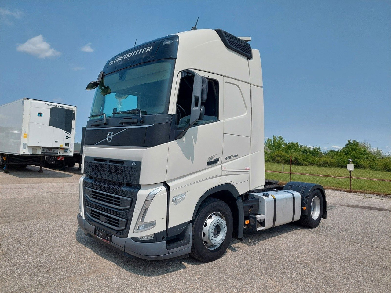 Volvo FH 13 Globetrotter XL 460 I-SAVE - Тягач: фото 1 Volvo FH 13 Globetrotter XL 460 I-SAVE - Тягач: фото 1