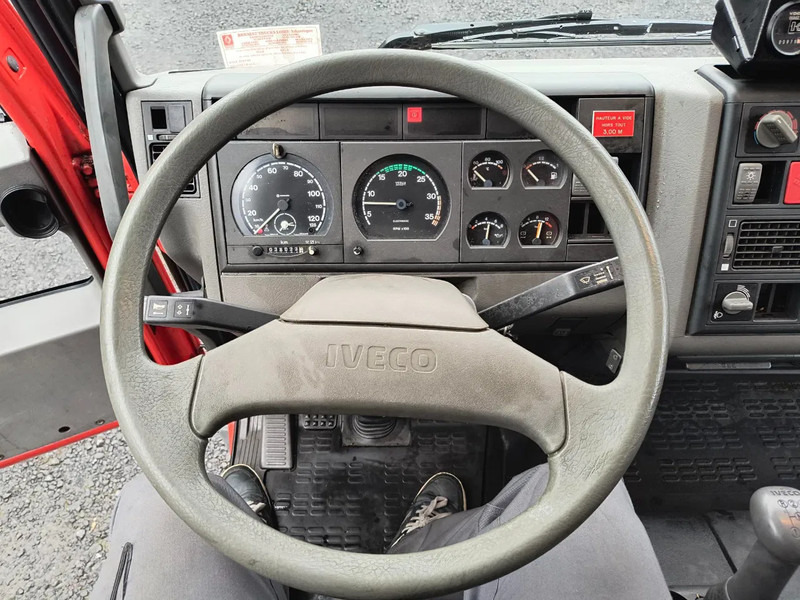 Пожарная машина Iveco Eurocargo 38 025 KM (!) - LIGHT TOWER - GENERATOR - 525L TANK: фото 10