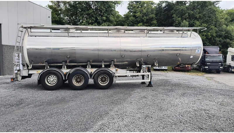 Magyar TANK IN STAINLESS STEEL 4 COMPARTIMENTS INSULATED 30500L - Полуприцеп-цистерна: фото 4 Magyar TANK IN STAINLESS STEEL 4 COMPARTIMENTS INSULATED 30500L - Полуприцеп-цистерна: фото 4