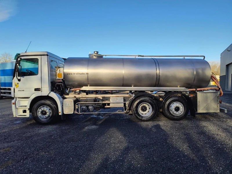 Грузовик-цистерна для транспортировки молока Mercedes-Benz Actros 2536 15500L INSULATED INOX TANK - 1 COMP: фото 8