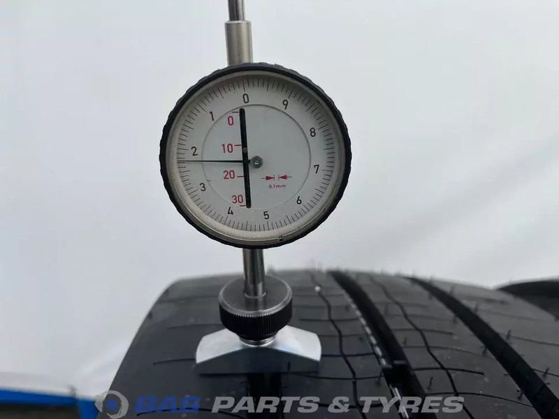 Bridgestone Bridgestone 265/70R17.5 Duravis R-Steer 002 138/136 M M+S 3PMSF gebruikte set - Шина для Грузовиков: фото 3 Bridgestone Bridgestone 265/70R17.5 Duravis R-Steer 002 138/136 M M+S 3PMSF gebruikte set - Шина для Грузовиков: фото 3