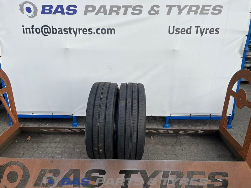 Bridgestone Bridgestone 265/70R17.5 Duravis R-Steer 002 138/136 M M+S 3PMSF gebruikte set - Шина для Грузовиков: фото 1 Bridgestone Bridgestone 265/70R17.5 Duravis R-Steer 002 138/136 M M+S 3PMSF gebruikte set - Шина для Грузовиков: фото 1
