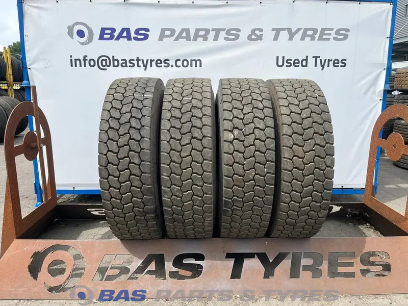 Bridgestone Bridgestone 315/80R22.5 RETREAD (cover) 154/150 M+S 3PMSF gebruikte set - Шина для Грузовиков: фото 1 Bridgestone Bridgestone 315/80R22.5 RETREAD (cover) 154/150 M+S 3PMSF gebruikte set - Шина для Грузовиков: фото 1