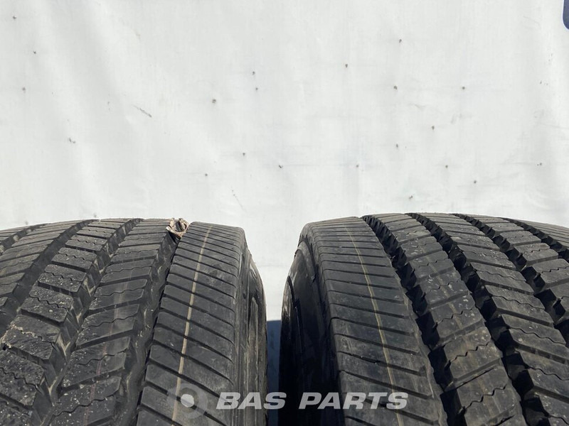 Continental - Шина для Грузовиков: фото 2 Continental - Шина для Грузовиков: фото 2