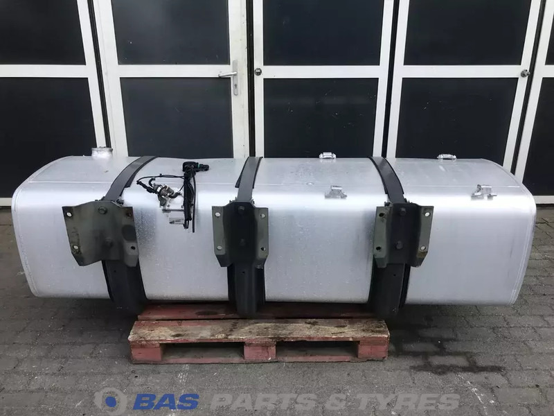 DAF Brandstoftank DAF 845 Liter 1659141 - Топливный бак для Грузовиков: фото 3 DAF Brandstoftank DAF 845 Liter 1659141 - Топливный бак для Грузовиков: фото 3