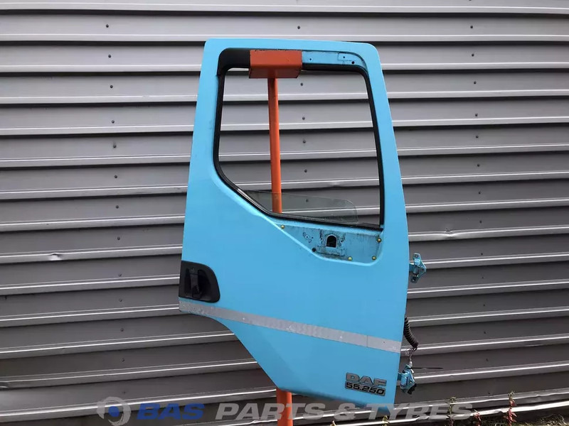 DAF LF55 Euro 4-5 - Дверь и запчасти для Грузовиков: фото 1 DAF LF55 Euro 4-5 - Дверь и запчасти для Грузовиков: фото 1