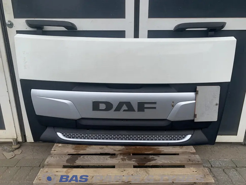DAF XF106 - Решётка радиатора для Грузовиков: фото 1 DAF XF106 - Решётка радиатора для Грузовиков: фото 1