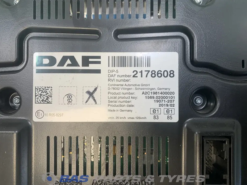 DAF XF106 - Приборная панель для Грузовиков: фото 3 DAF XF106 - Приборная панель для Грузовиков: фото 3