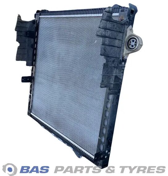 DAF XF106 Radiator DAF 1909449 - Радиатор для Грузовиков: фото 3 DAF XF106 Radiator DAF 1909449 - Радиатор для Грузовиков: фото 3
