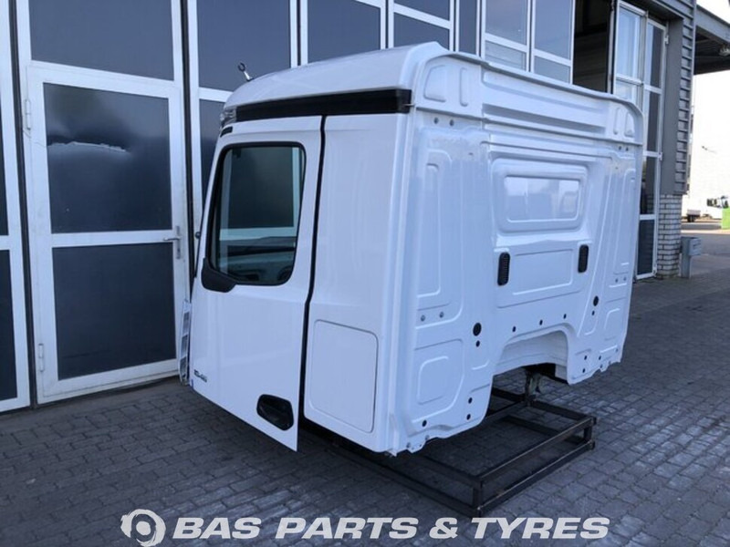 Mercedes-Benz Actros MP5 Mercedes ClassicSpace M-cab L1EH1 A 000 600 01 01 - Кабина и интерьер для Грузовиков: фото 3 Mercedes-Benz Actros MP5 Mercedes ClassicSpace M-cab L1EH1 A 000 600 01 01 - Кабина и интерьер для Грузовиков: фото 3