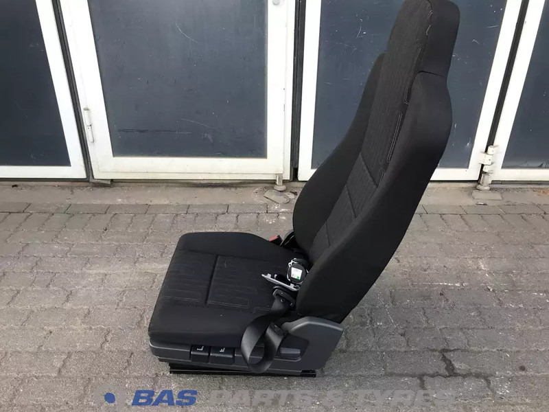 Mercedes-Benz Atego MP4 - Сиденье для Грузовиков: фото 2 Mercedes-Benz Atego MP4 - Сиденье для Грузовиков: фото 2